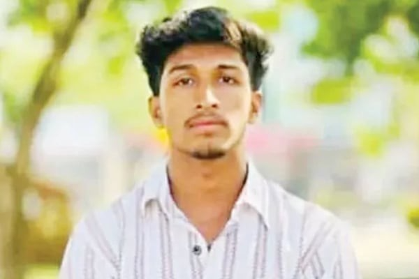 விபத்தில் பாடசாலை மாணவன் பலி