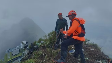நடுவானில் திடீரென காணாமல் போன விமானம்! கண்டுபிடிக்கப்பட்ட சிதைவுகள்/Plane suddenly disappears in mid-air! Wreckage found