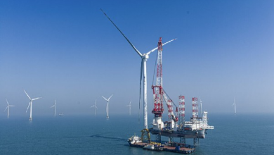 உலகின் முதல் கடல் காற்றாலை/The world's first offshore wind farm