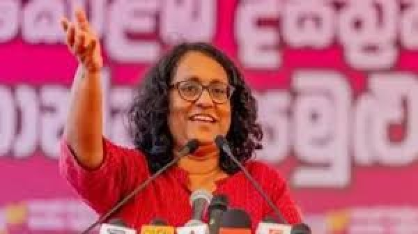 சாதாரண தர பரீட்சையில் சித்தியடைந்த 300 மாணவர்களுக்கு