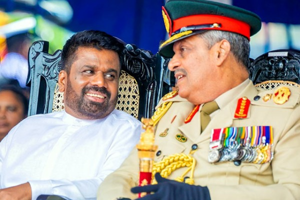 ஈரானியக் கப்பல் விவகாரத்தில் அரசின் இராஜதந்திர நகர்வுக்கு பொன்சேகா பாராட்டு/Fonseka praises government's diplomatic move on Iranian ship issue