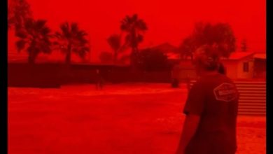 ஆஸ்திரேலியாவில் சிவப்பு வானம் – மக்கள் நடுங்கிய அபூர்வ காட்சி/Red sky in Australia – rare sight that left people trembling