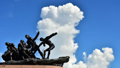 வவுனியாவில் மே தினத்தில் ஊழியர்களுக்கு விடுமுறை அளித்து கௌரவிப்போம்-Vavuniya News