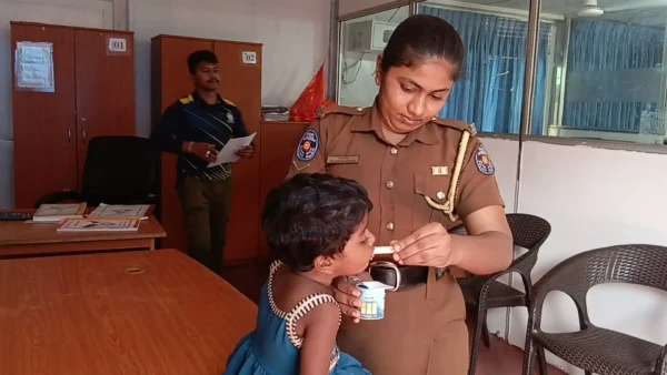 கிளிநொச்சியில் அதிர்ச்சிக் கடத்தல்-50,000 ரூபாவிற்கு விற்கப்பட்ட ஒன்றரை வயது பெண் குழந்தை!