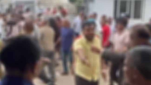 மாத்தறை கூட்டுறவு வைத்தியசாலையில் பதற்றம்