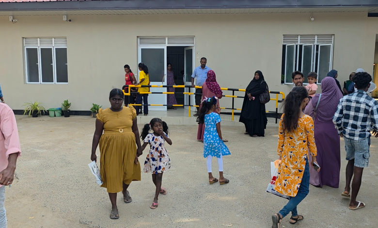 வைத்தியர்கள்பணிப்புறக்கணிப்பு: நோயாளிகள் கடும் அவதி!