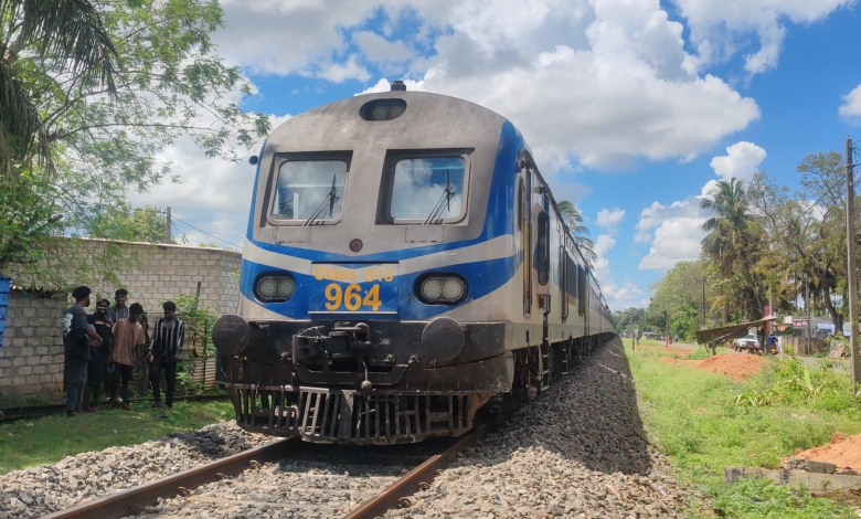 வவுனியா- ரயில் விபத்து - சிகிச்சை பலனின்றி சாரதியும் உயிரிழப்பு!