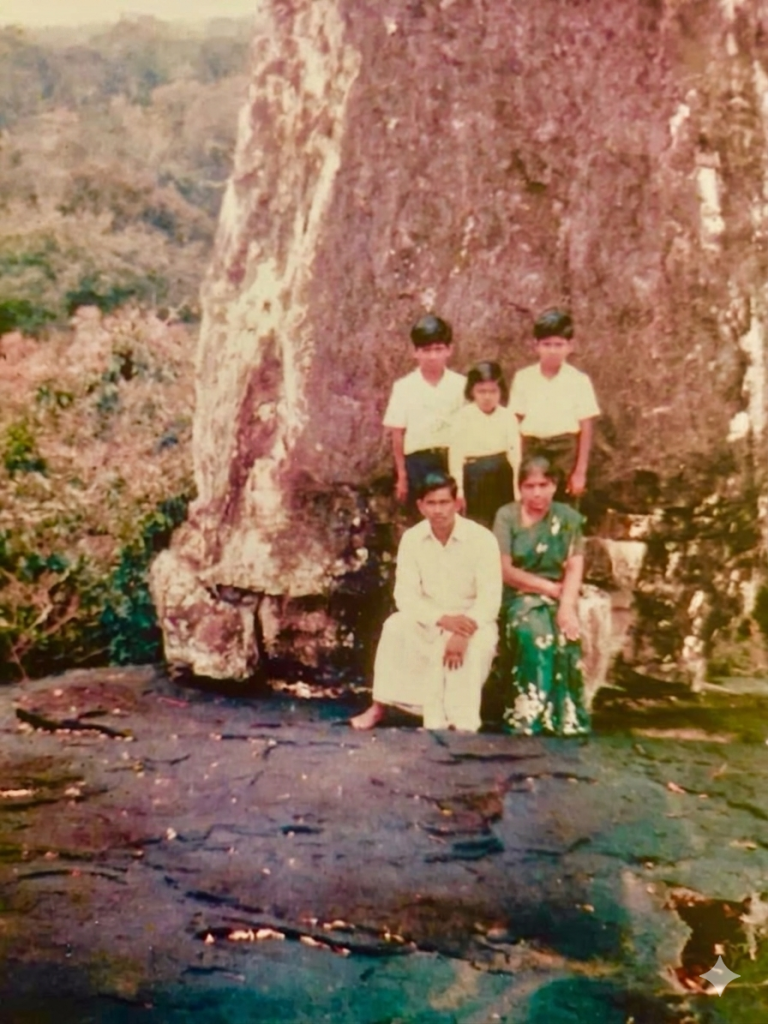 36 ஆண்டுகளுக்கு முந்தைய வெடுக்குநாறி மலை வழிபாடு – அரிய புகைப்படம் வெளியீடு