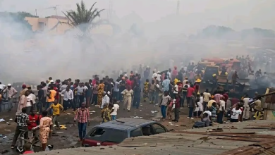 விமானப்படையின் தவறான தாக்குதல்: 100க்கும் மேற்பட்ட பொதுமக்கள் உயிரிழப்பு