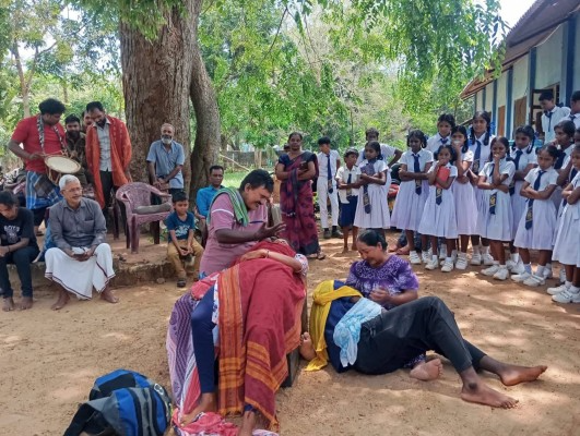 "போதைகளால் பாதிப்படையும் மனித உரிமைகள்"வவுனியாவில் விழிப்புணர்வு வீதி நாடகம்!